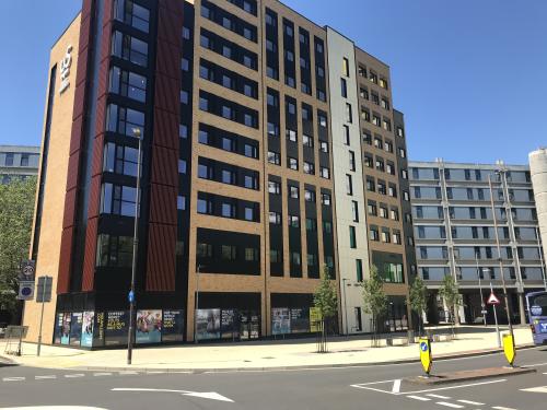 Unit B Chaucer House, Isambard Brunel Road, Portsmouth, PO1