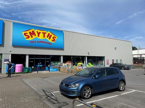 Segensworth, 160 Southampton Road, Fareham, PO14