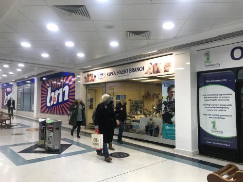 Unit 76 (53 Osborn Mall), Fareham Shopping Centre, Fareham, PO16