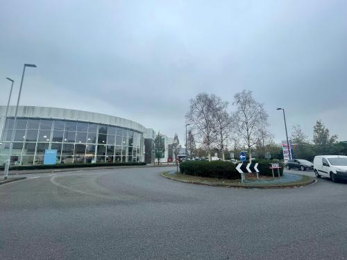 Unit 1, Phase The Pompey Centre, Fratton Way, Southsea, PO4