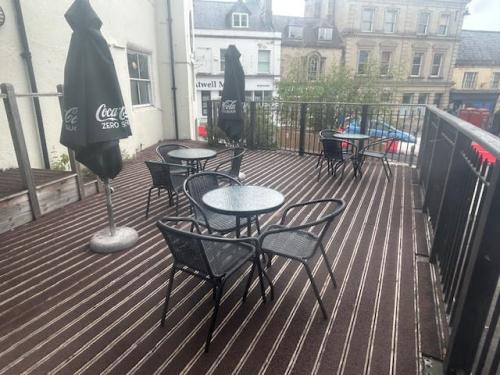 18 High Street, Calne, SN11