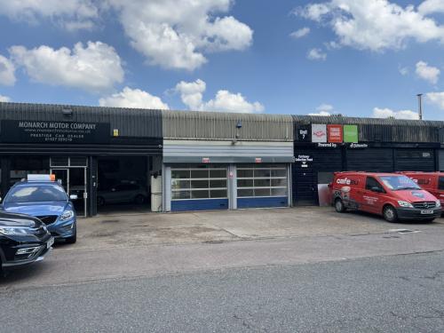 8 New Meadow Road, Redditch, B98
