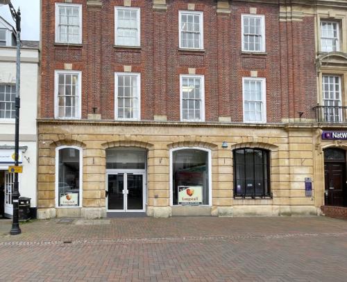 20 Market Place, Spalding, PE11
